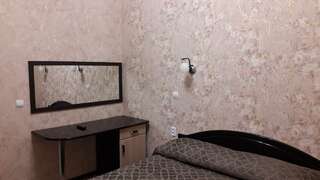 Гостиница Гостиничный Комплекс Оазис Уссурийск Номер комфорт семейный-2