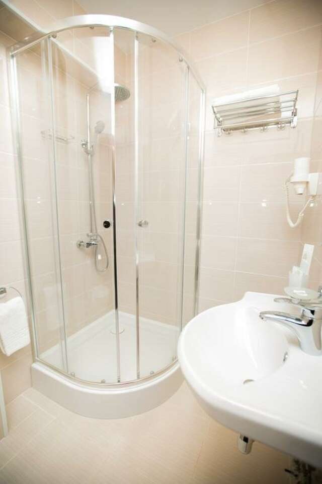 Гостиница Оазис Уссурийск-90